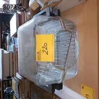 Voedsel vitrine – kavel bij BOPA Auctions, Ieper