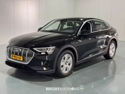 Audi e-tron Sportback 55 edition Quattro 95 kWh 408pk 2022 (Origineel-NL), P-951-GF – kavel bij Bright Auctions