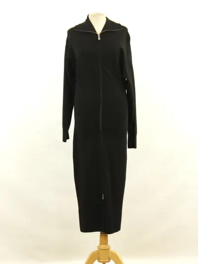 Pinko lange zwarte vestjurk met ritssluiting Size L – kavel bij De Kringwinkel, Antwerpen