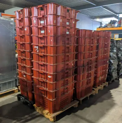 Ca. 52x Kunststof krat – kavel bij Onlineveilingmeester, Heerenveen