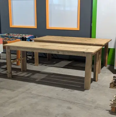 2x Houten tafel – kavel bij Onlineveilingmeester, Heerenveen