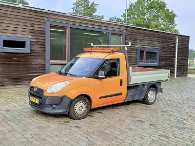 Bedrijfswagen, Fiat, Doblò 1.3 MultiJet Maxi met openlaadbak, 2014 – kavel bij Onlineveilingmeester, Budel