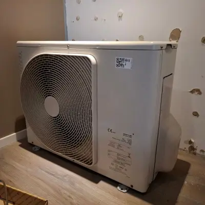 Warmtepomp buitenunit Remeha, Elga Ace AWHPT-6-MR, bouwjaar 2023 – kavel bij Onlineveilingmeester, Hoogeveen
