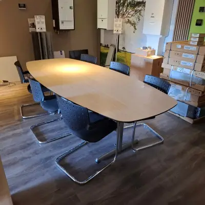 Vergadertafel met 6 stoelen – kavel bij Onlineveilingmeester, Hoogeveen