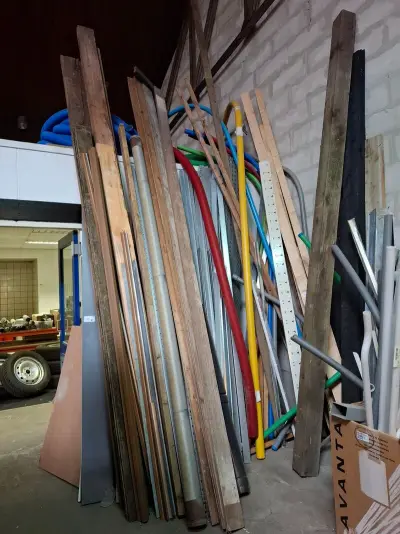 Partij hout- en metaal – kavel bij Onlineveilingmeester, Hoogeveen