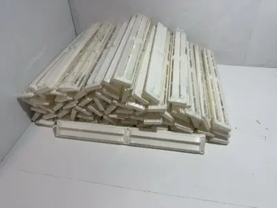 Ca. 20x Schoepenrooster, Bekro, schoepenrooster, wit, 37 x 4 51542 – kavel bij Onlineveilingmeester