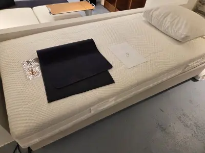 Maatwerk hardbox 20 cm (90x200 cm) met luxe Tencel pocketveringmatras 90x200 cm – kavel bij Onlineveilingmeester, Hoogeveen