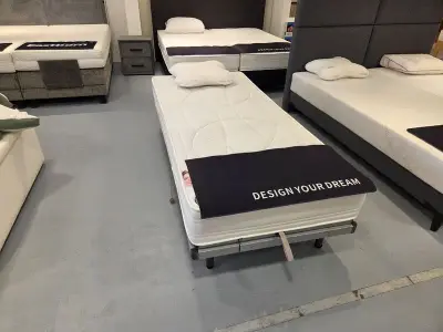 Bed met matras – kavel bij Onlineveilingmeester, Hoogeveen