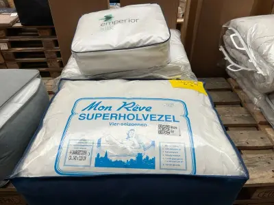3x Dekbed w.o. 4-jaargetijden 140x220 W.o. Emperior Silk – kavel bij Onlineveilingmeester, Hoogeveen