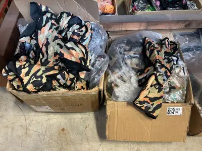 2x Dozen hondenregenjassen – kavel bij Onlineveilingmeester, Hoogeveen