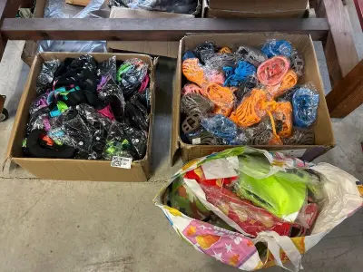 Partij dieren artikelen w.o. hondenriemen – kavel bij Onlineveilingmeester, Hoogeveen