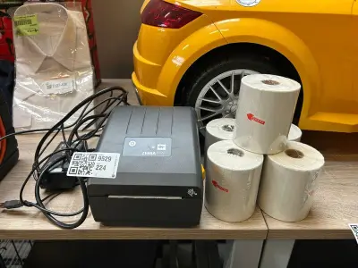 Labelprinter inclusief labelrollen Zebra, ZD220 – kavel bij Onlineveilingmeester, Hoogeveen