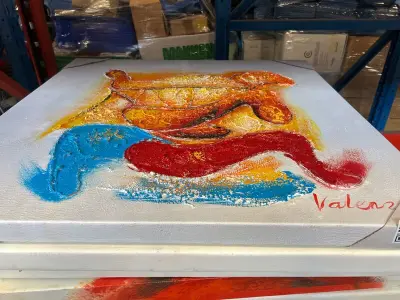Ca. 34x Schilderij op doek, abstracte afbeeldingen – kavel bij Onlineveilingmeester, Hoogeveen
