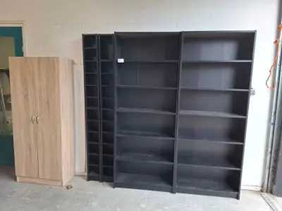 Schoolset Ahrend – kavel bij Onlineveilingmeester, Middelburg