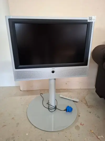 LCD TV Loewe, XELOS A26 – kavel bij Onlineveilingmeester, Middelburg