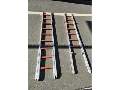 1 Haca Aluminium Steckleiter 2 x B Leiterteil/1 x A Einsteckteil (Defekt) – kavel bij Zoll-Auktion, Köln