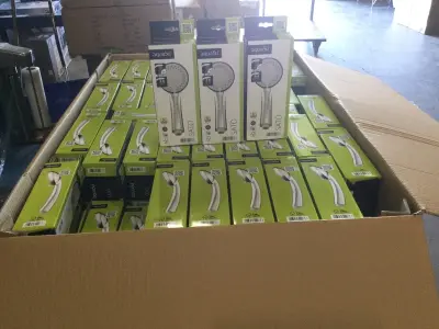 Ca. 100x Douchekoppen Aqua Su, Sato 722087 – kavel bij Onlineveilingmeester, Zutphen