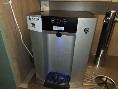 drinkwater dispenser Borg&Overström E4 Water – kavel bij Auctim, Koksijde