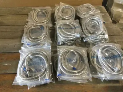 Ca. 45x Doucheslangen 150 cm lang, chroom – kavel bij Onlineveilingmeester, Zutphen