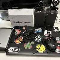 Lenovo laptop met toebehoren – kavel bij BOPA Auctions, Oekene
