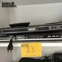 Philips DVD-spelers - 2 stuks – kavel bij BOPA Auctions, Oekene