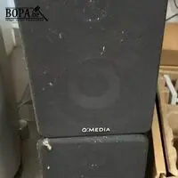 Q Media luidsprekers - 2 stuks – kavel bij BOPA Auctions, Oekene