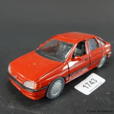 Die-cast Schabak Ford Escort – kavel bij ProVeiling