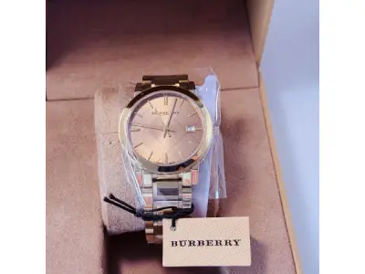 Burberry | Luxe The City Horloge met Check Wijzerplaat – kavel bij XL Auctions