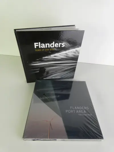 Twee fotografieboeken over Vlaanderen - Tom D'haenens – kavel bij De Kringwinkel, Heverlee