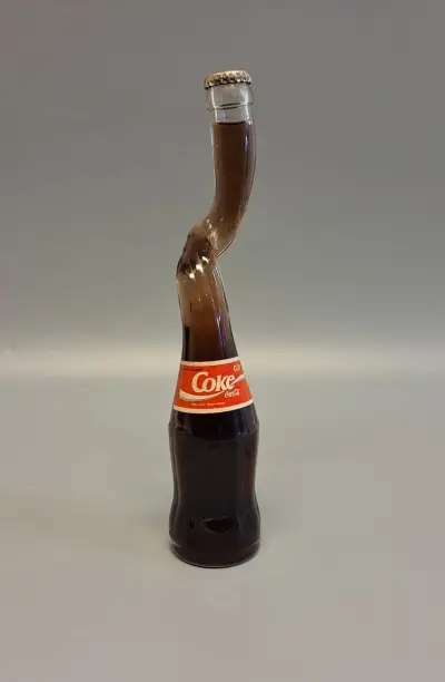 Coca-Cola flesje met speciaal design – kavel bij De Kringwinkel, Aalst