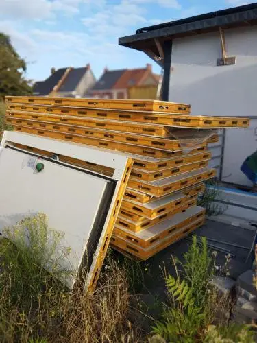 vries cel – kavel bij Openbare Verkopen