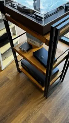 5691.3 => 7 HiFi-Tische – kavel bij VENTA Industrieversteigerungen, Hagen