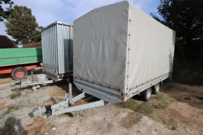1 Tandemachsanhänger (Pritsche-Plane) Fabr. Saris - Stedele – kavel bij Schwarzfischer Auktionen, Frage