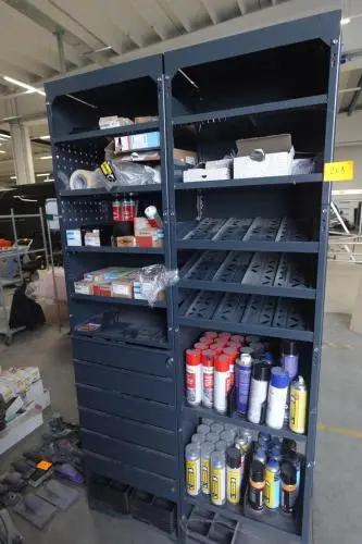 Rek met inhoud – kavel bij Openbare Verkopen