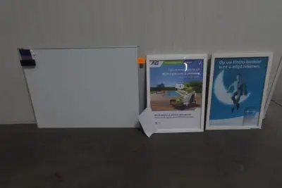 Whiteboard & 4x kader – kavel bij Openbare Verkopen