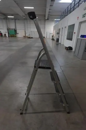 Trapladder – kavel bij Openbare Verkopen