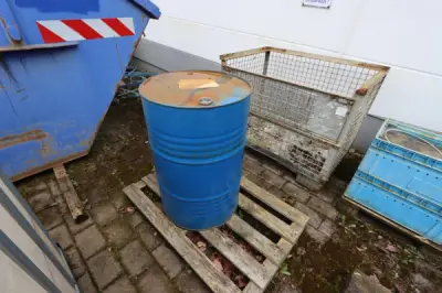 1 Ölfass 200L – kavel bij Schwarzfischer Auktionen, Frage