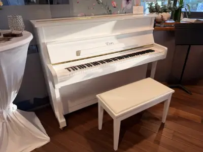 1 Klavier Essex EUP-116 – kavel bij Schwarzfischer Auktionen, Regensburg