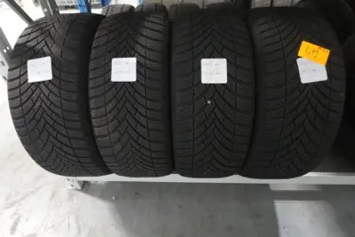 4x Band ( Gebruikt) 19inch Semperit – kavel bij Openbare Verkopen