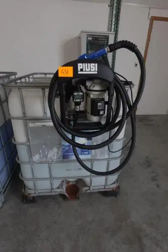 Ibc container adblue met pomp Piusi – kavel bij Openbare Verkopen