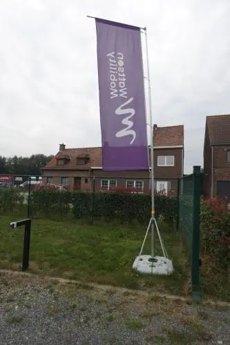 2x Vlaggenmast – kavel bij Openbare Verkopen, Deerlijk