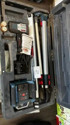 5710.29 => 1 Laservermessungsset Bosch, bestehend aus – kavel bij VENTA Industrieversteigerungen, Hagen