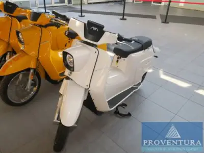 Elektro-Roller SCHWALBE L1e – kavel bij Proventura, Mühlhausen