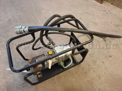 1 Hydraulikpumpe von Hydrokit defekt – kavel bij Zoll-Auktion, Bad Aibling