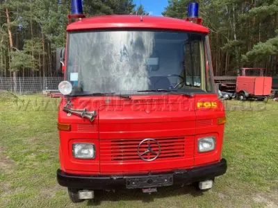 1 Tragkraftspritzenfahrzeug (TSF) Daimler Benz L408G – kavel bij Zoll-Auktion, Nuthe-Urstromtal