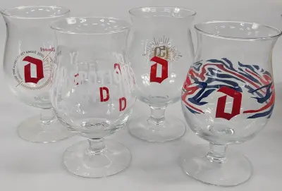 Set van 4 Duvel bierglazen speciale editie – kavel bij De Kringwinkel, Sint-Niklaas