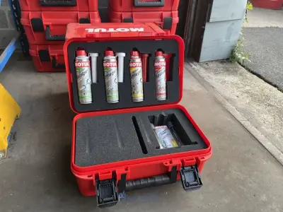 3 opbergkoffers MOTUL – kavel bij VH Auctions