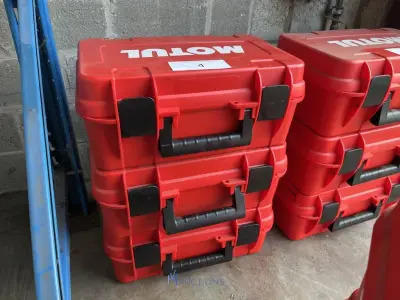 3 opbergkoffers MOTUL – kavel bij VH Auctions