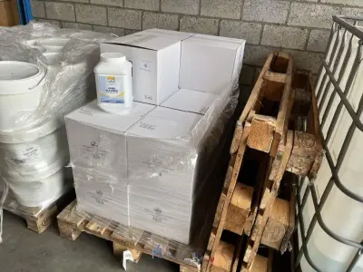 Plm 60 verpakkingen hand cleaner EUROL - 4,5 L – kavel bij VH Auctions