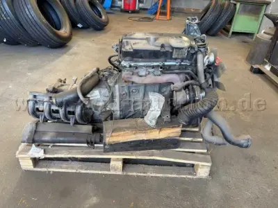 1 Motor und Getriebe Mercedes Benz Sprinter Daimler Chrysler 208 CDI – kavel bij Zoll-Auktion, Kamp-Lintfort